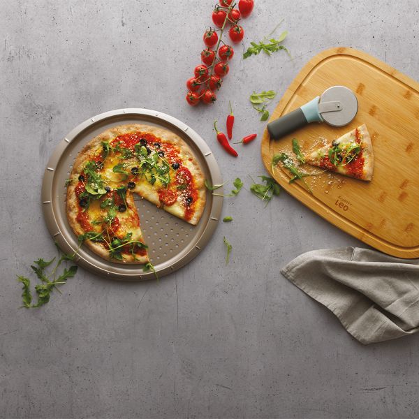 BergHOFF LEO Balance Karbon Çeliği Dellikli Pizza Tavası 32x1,5 cm - Thumbnail